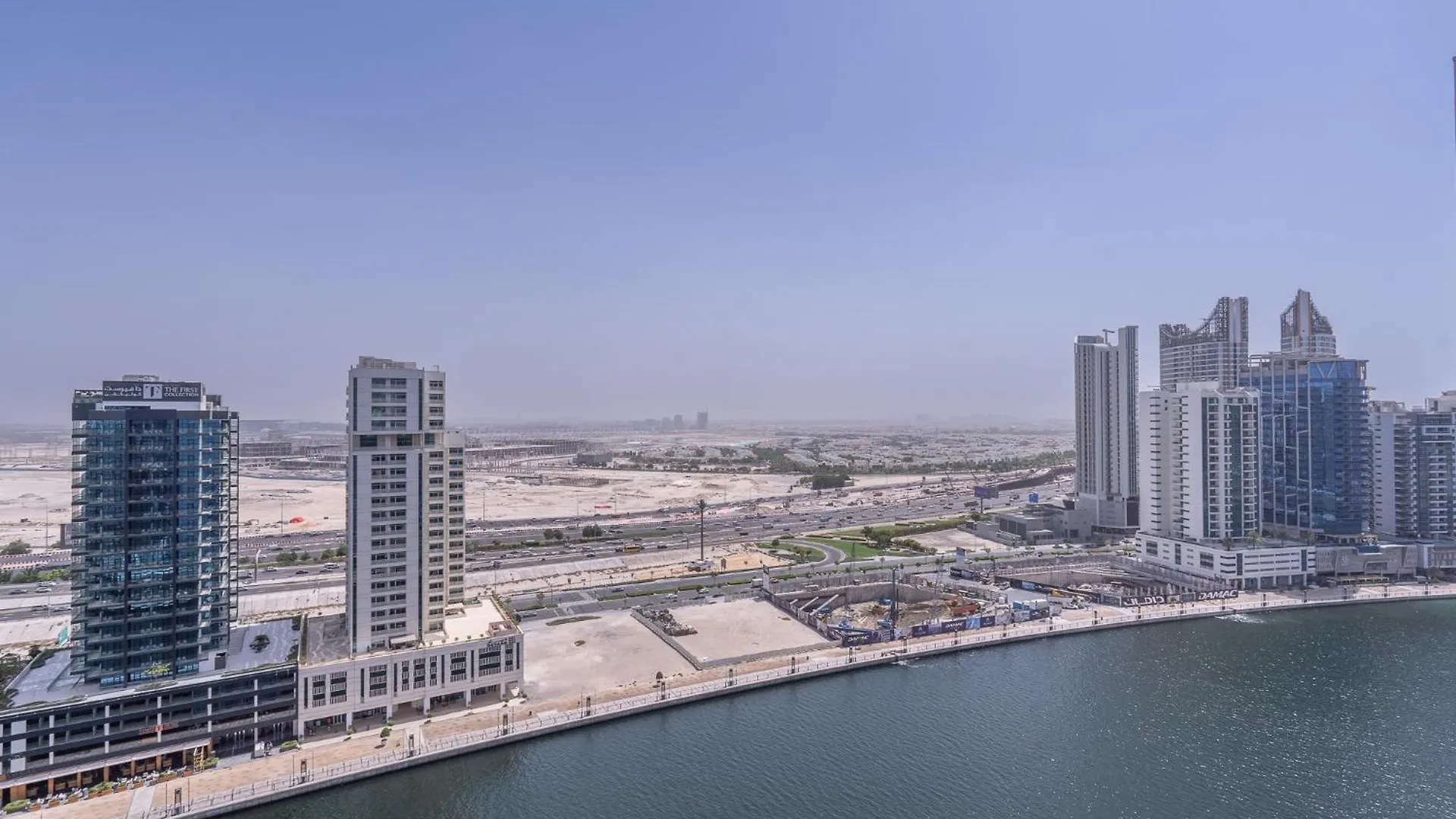 Chic 1Bedroom Apartment Perfect Blend Of Style And Comfort Dubai
